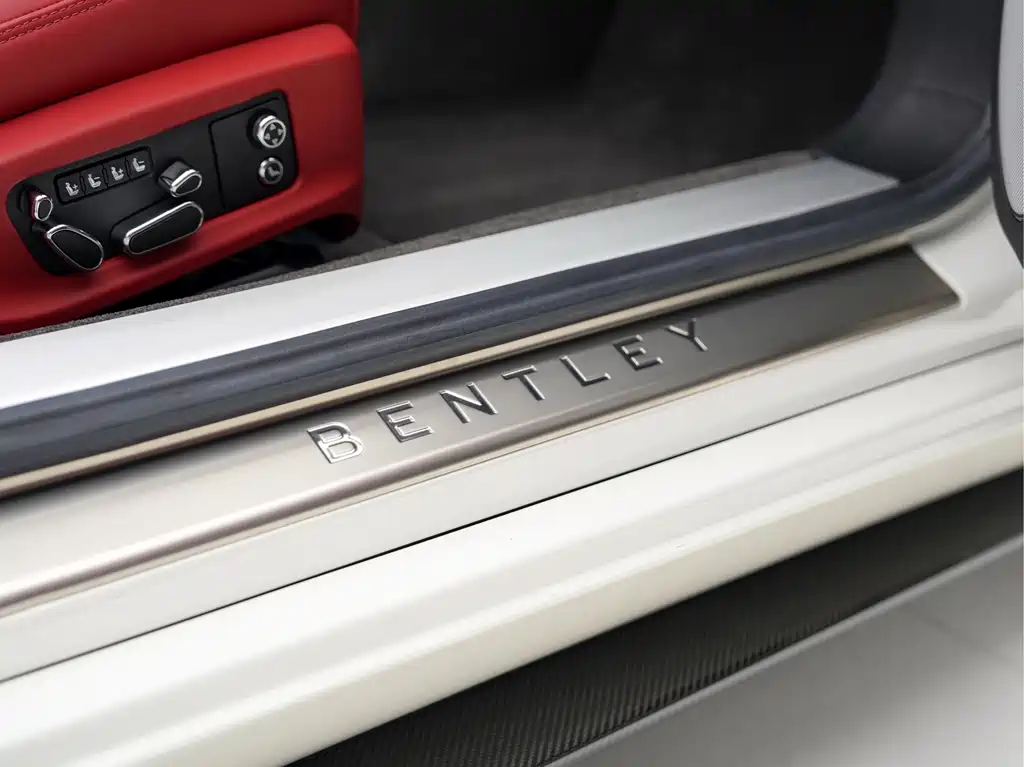 Bentley Continental — миниатюра 18