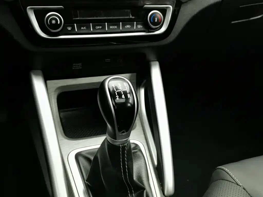 GEELY AUTOMOBILE VISION X3