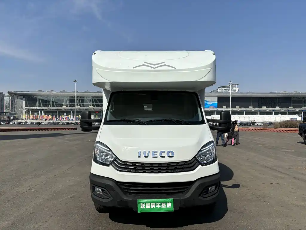 IVECO Ousheng — миниатюра 2