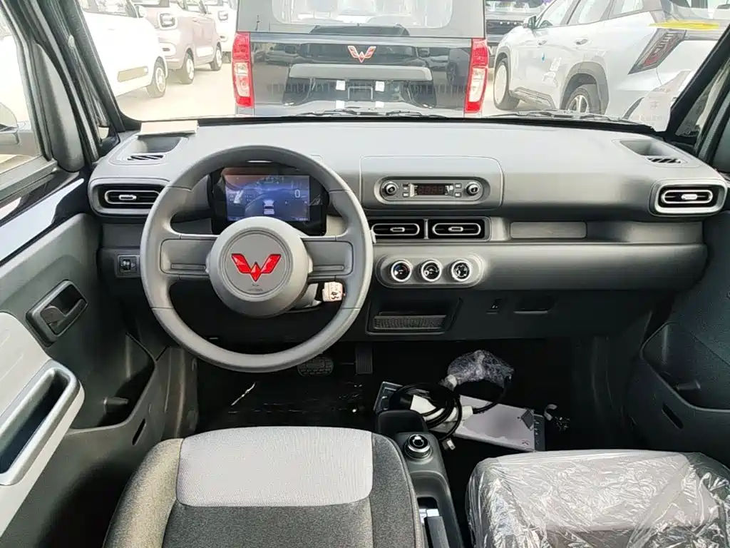 Wuling Zhiguang EV — миниатюра 10