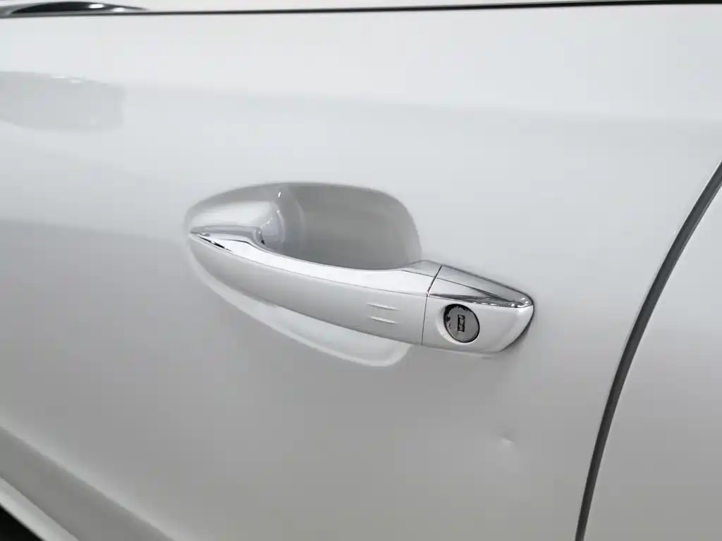 Peugeot 508 — миниатюра 18