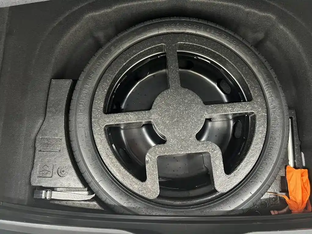 Volkswagen Golf — миниатюра 9