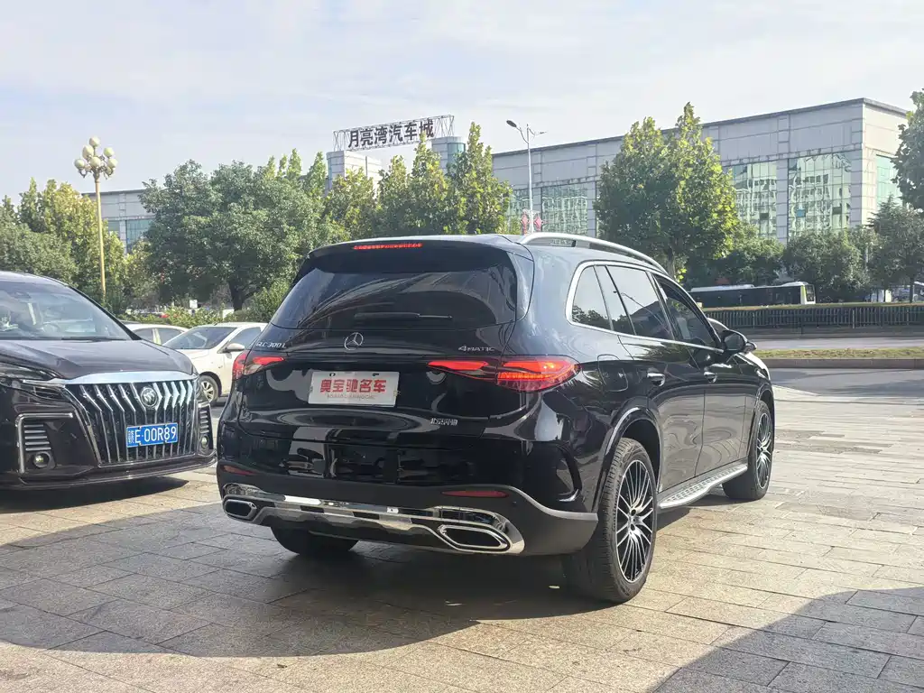 Mercedes-Benz GLC — миниатюра 6