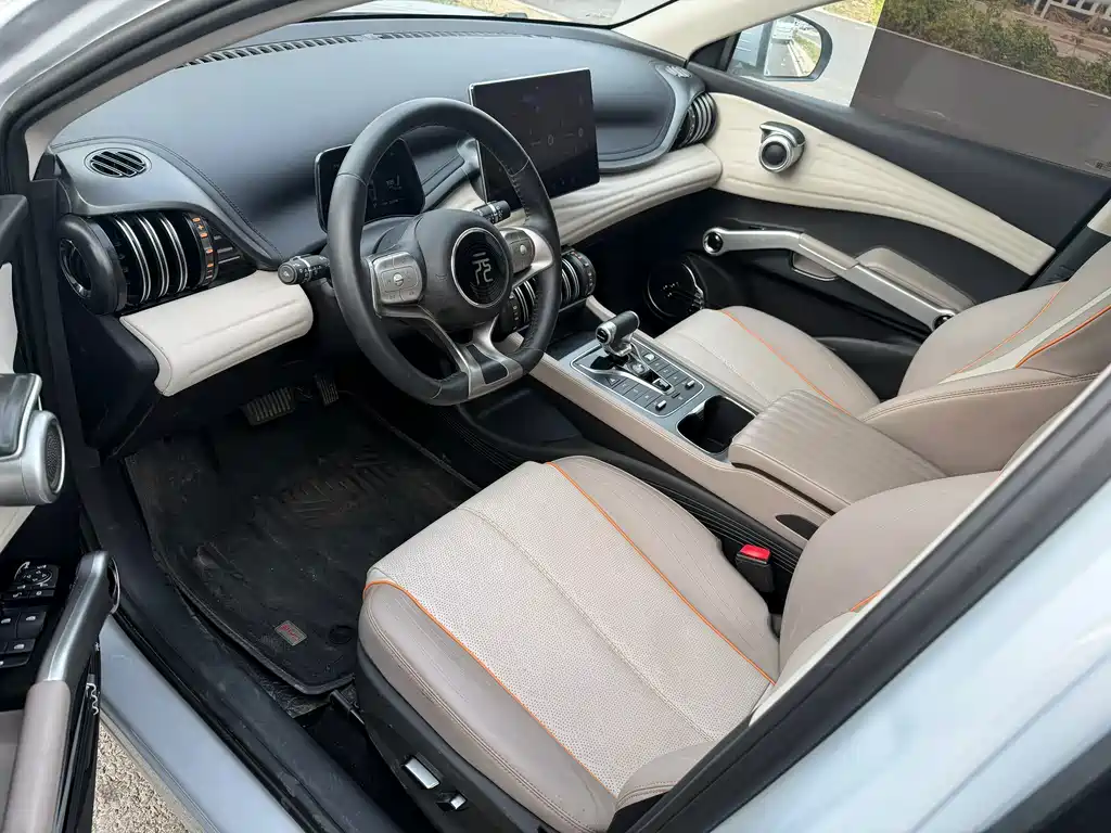 BYD Yuan Plus — миниатюра 4
