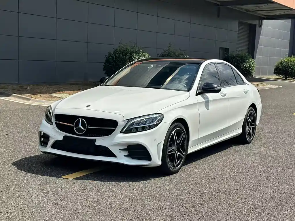 Mercedes-Benz C-Class — миниатюра 5