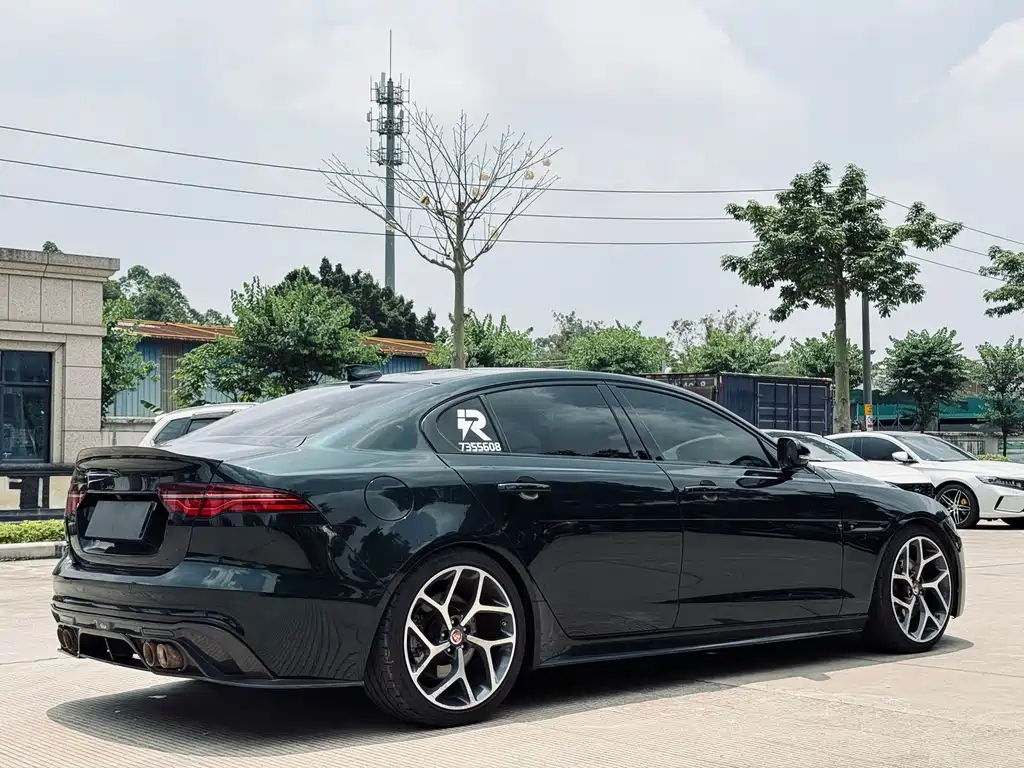 Jaguar XEL 2023 2.0T 250PS R-DYNAMIC S Sport