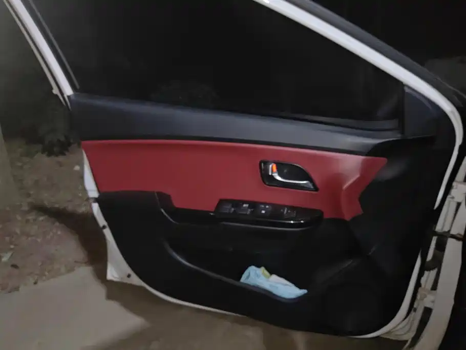 Kia K2 — миниатюра 7