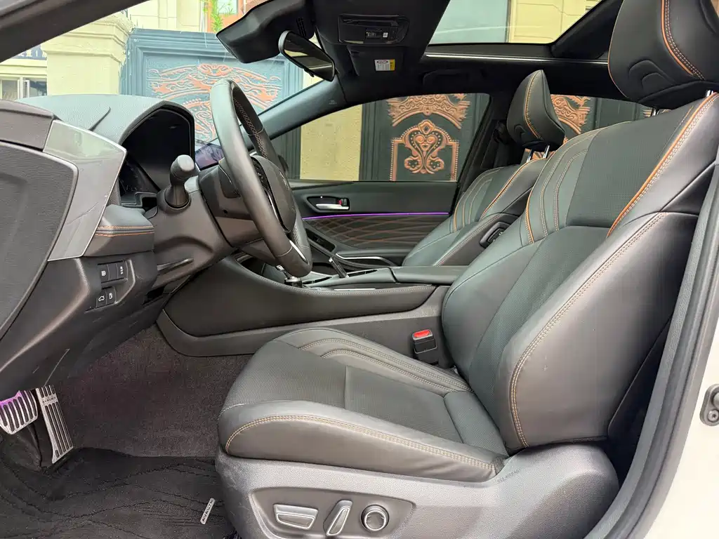 Toyota Avalon — миниатюра 4