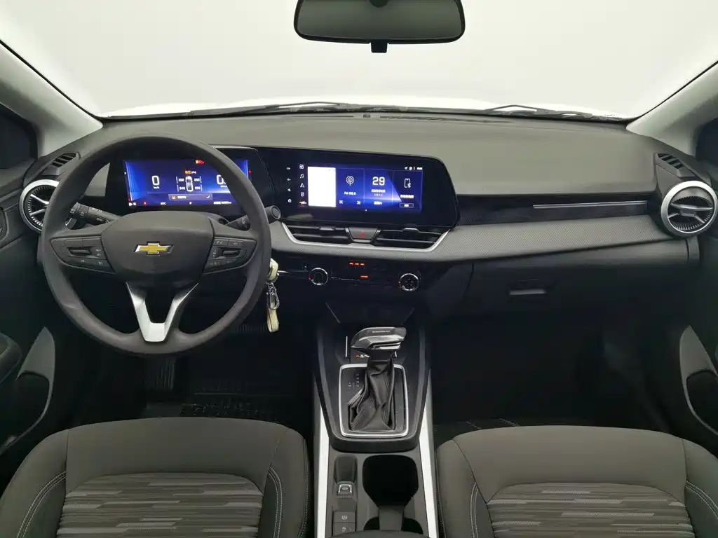 Chevrolet Monza — миниатюра 5
