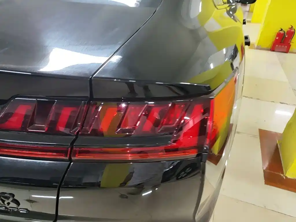BYD Han — миниатюра 8