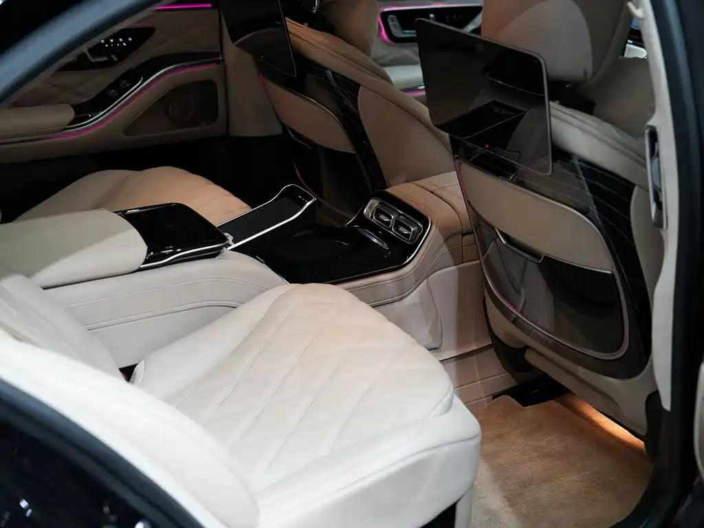 Mercedes-Benz S-Class — миниатюра 27