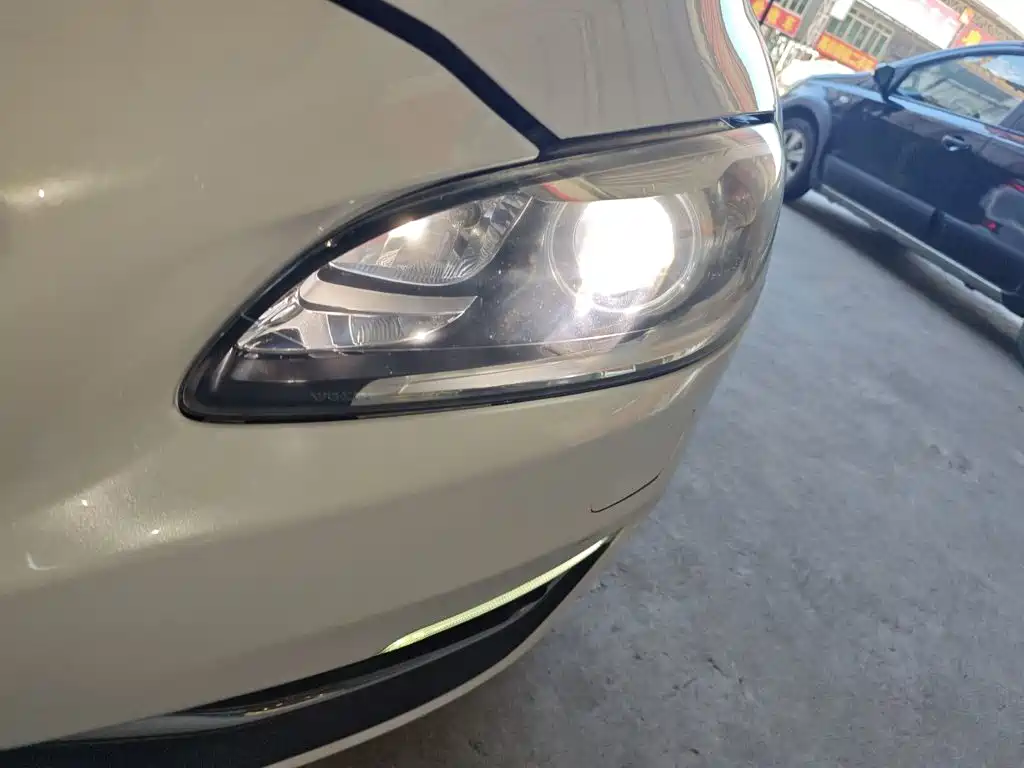 Volvo S60 — миниатюра 24