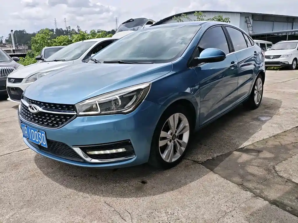 Chery Arrizo 5