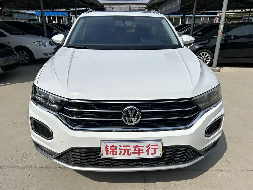 Volkswagen T-Roc — миниатюра 2