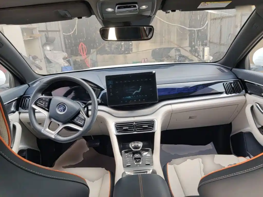 BYD PLUS New Energy — миниатюра 10