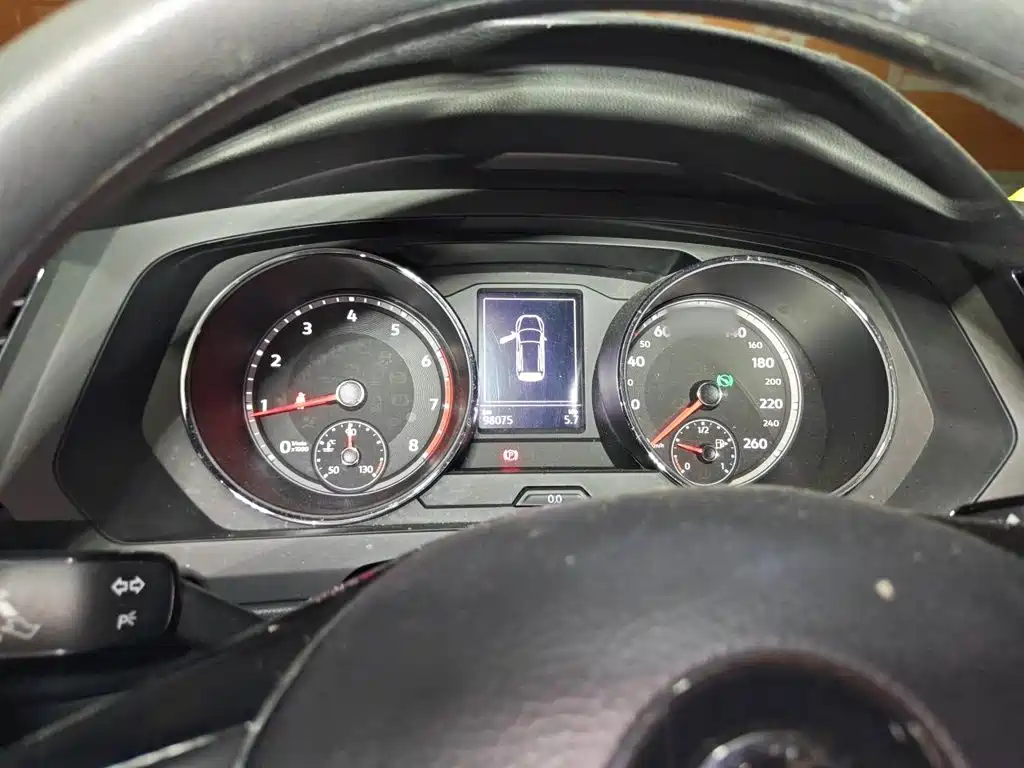Volkswagen Tiguan L — миниатюра 4