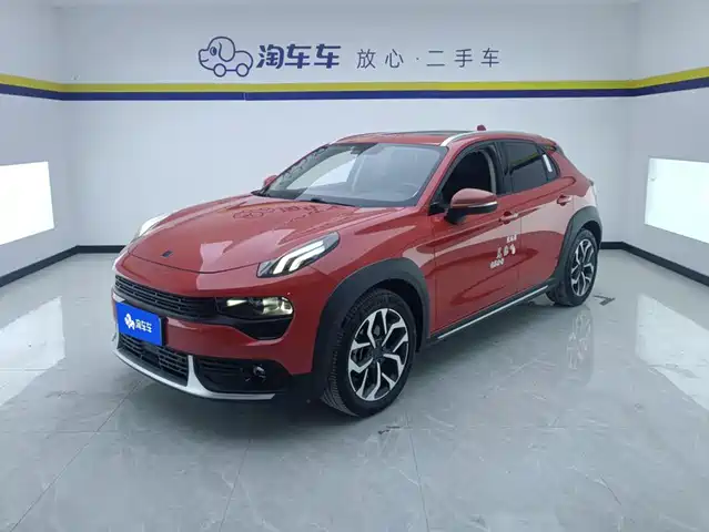 2019 Lynk & Co 02