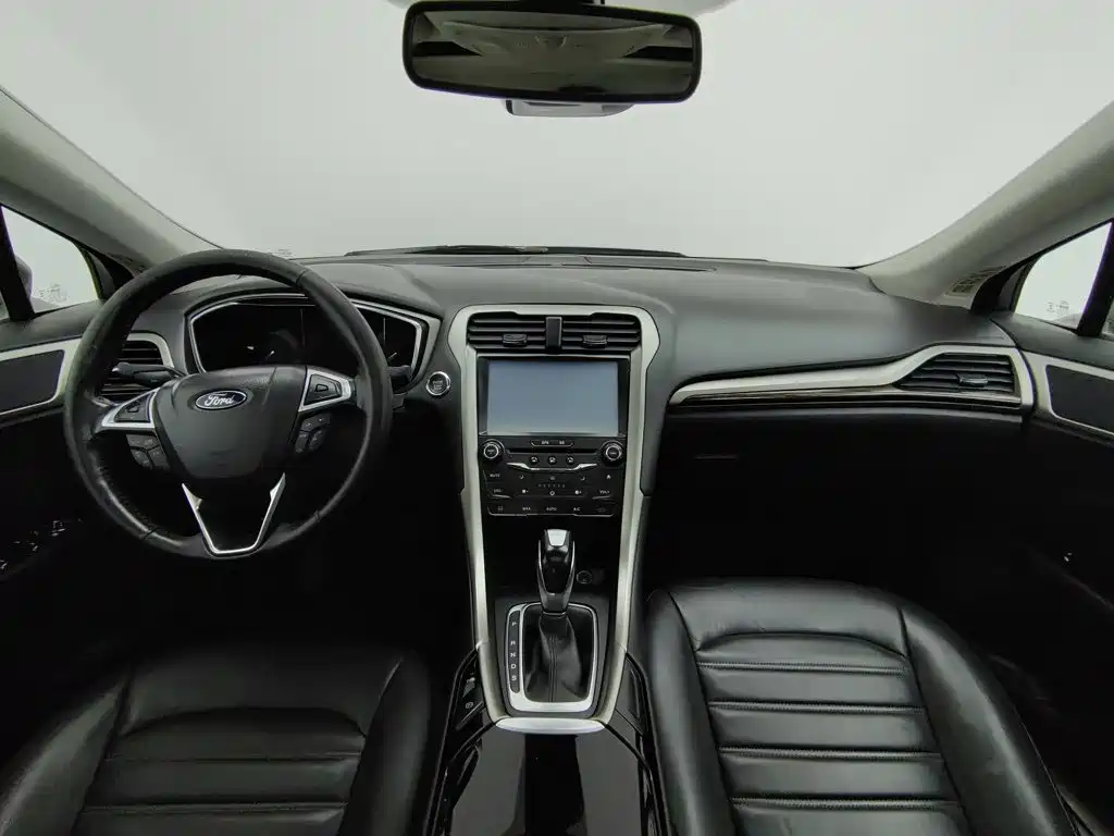 Ford Mondeo — миниатюра 5