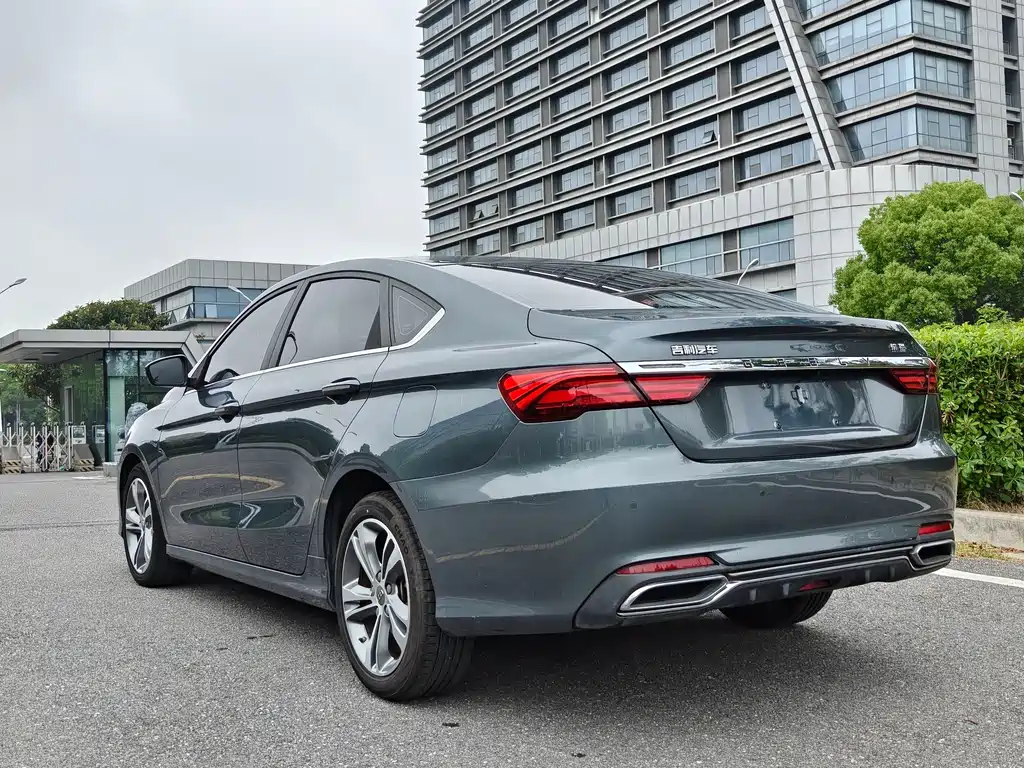 Geely Binrui — миниатюра 7