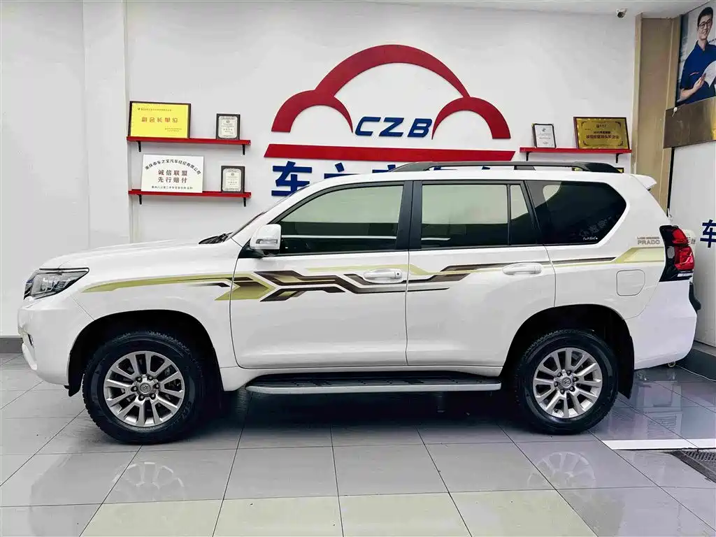 Toyota Prado — миниатюра 4