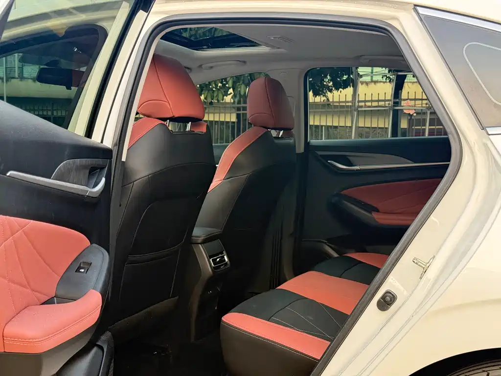 Changan Eado — миниатюра 9