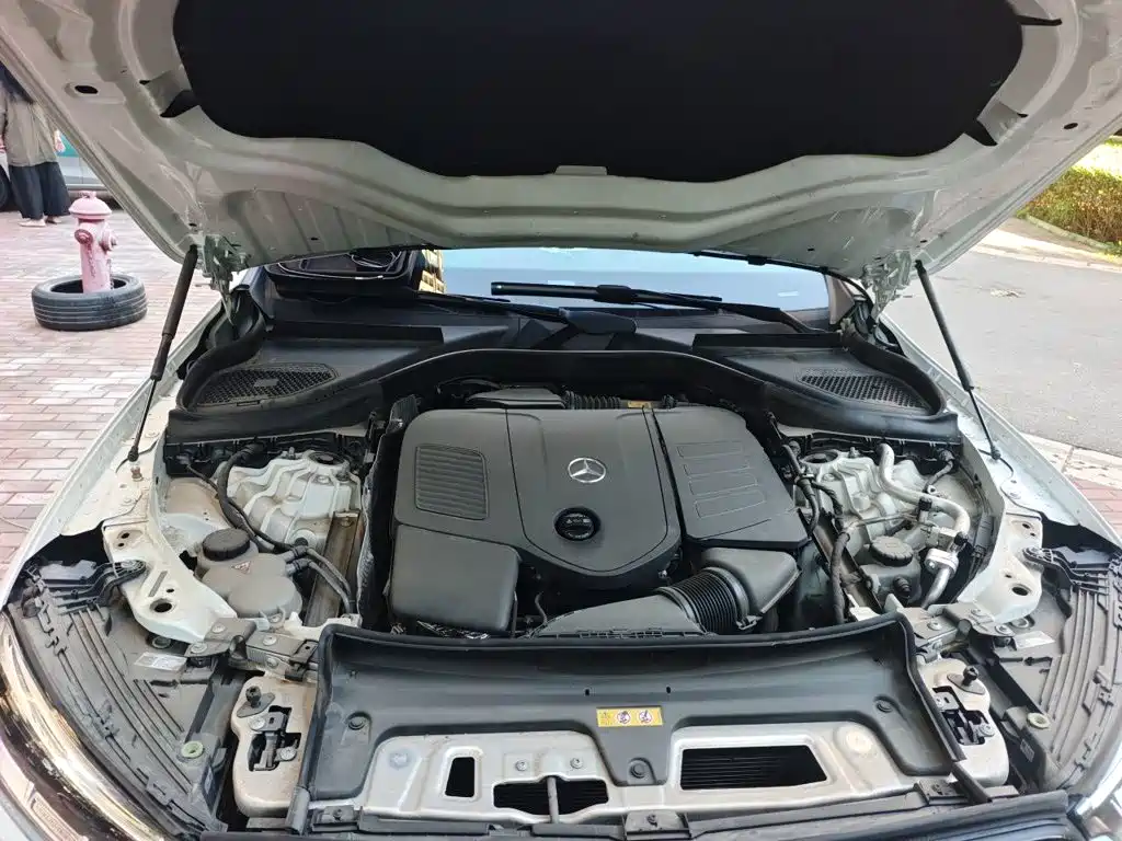Mercedes-Benz GLC — миниатюра 16
