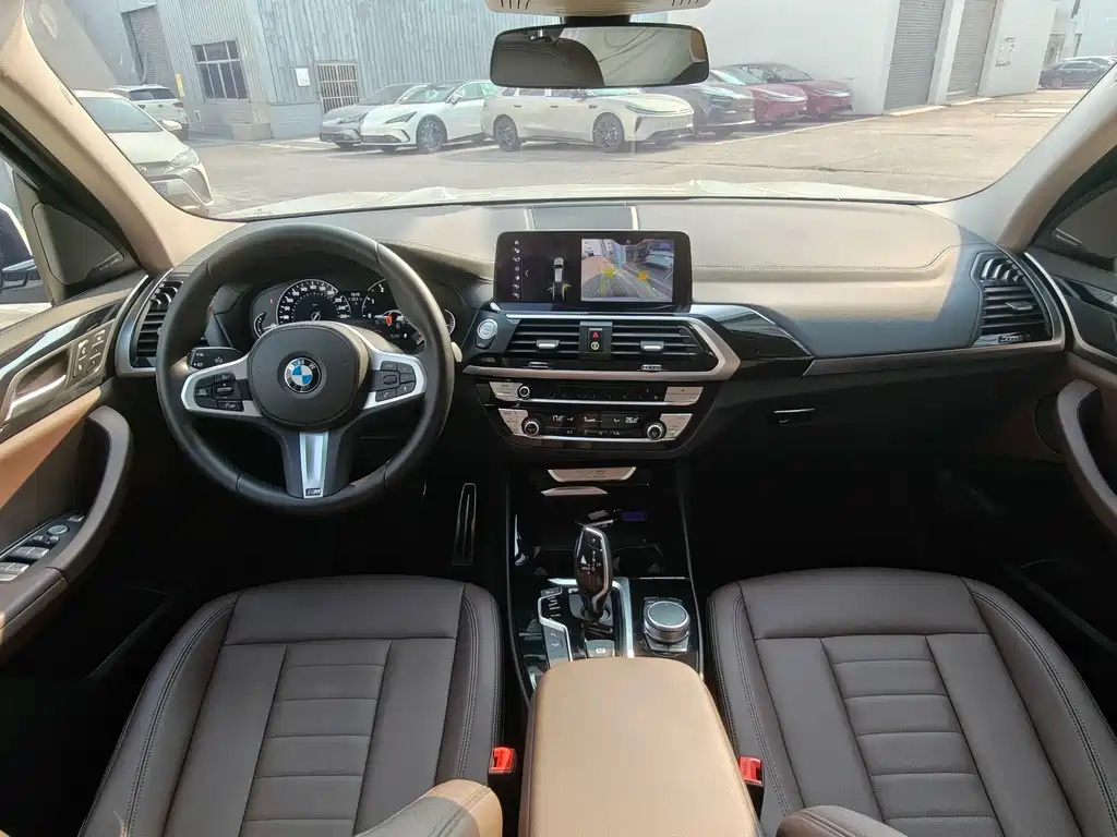 BMW X3 — миниатюра 10