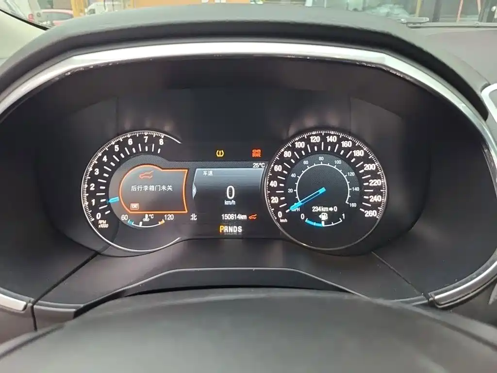 Ford Edge — миниатюра 7