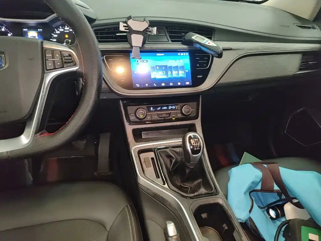 Geely Emgrand GS — миниатюра 13
