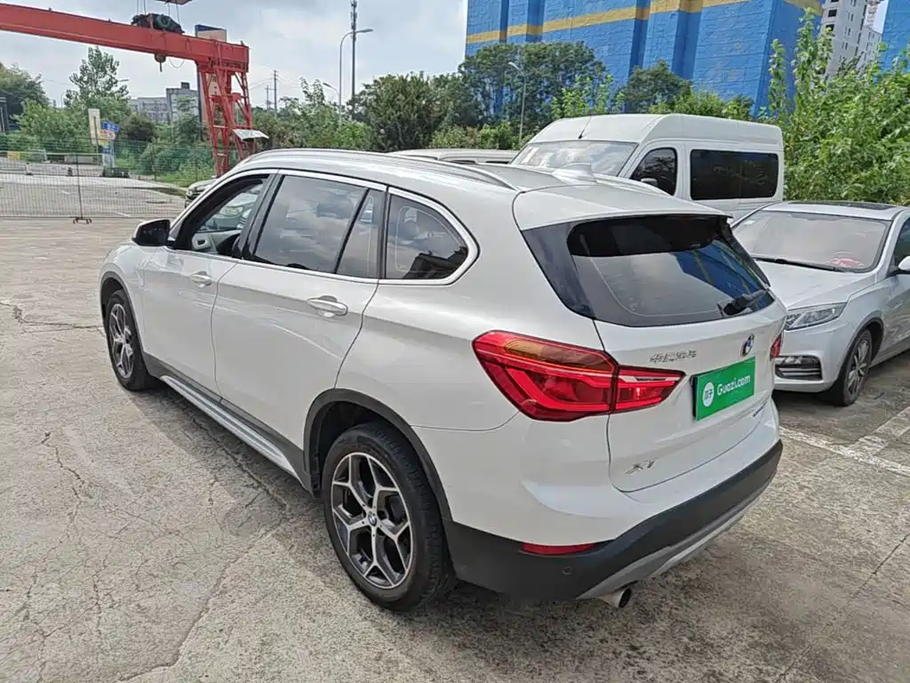 BMW X1 — миниатюра 5