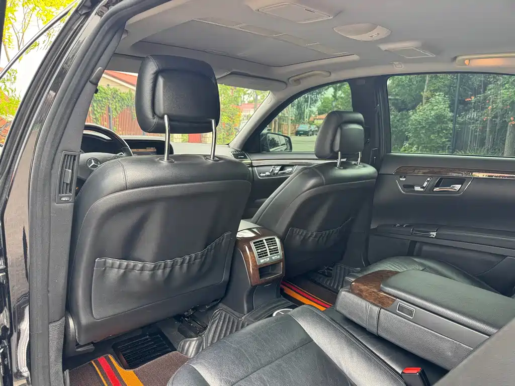 Mercedes-Benz S-Class — миниатюра 8