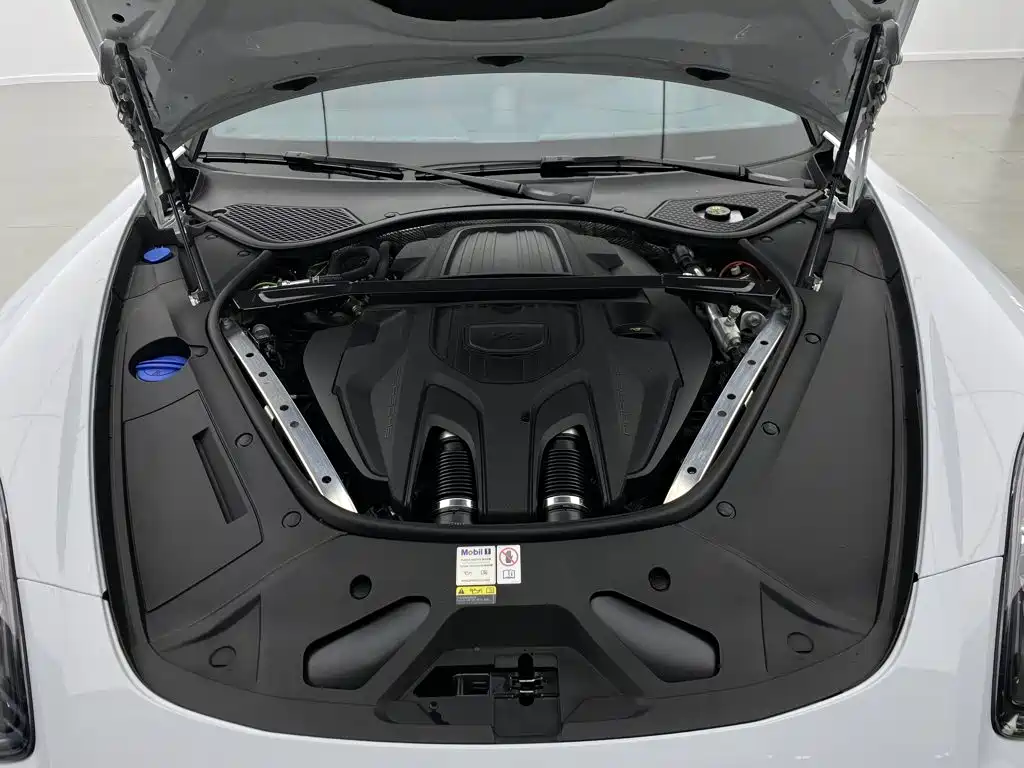 Porsche Panamera — миниатюра 8