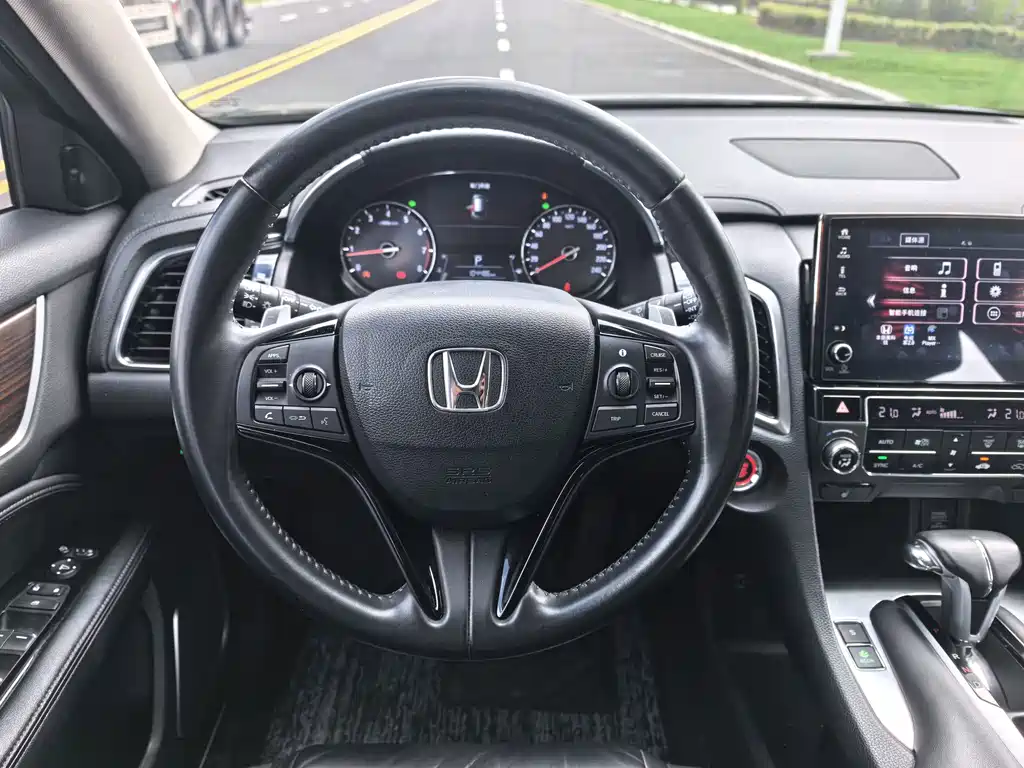 Honda Avancier — миниатюра 6