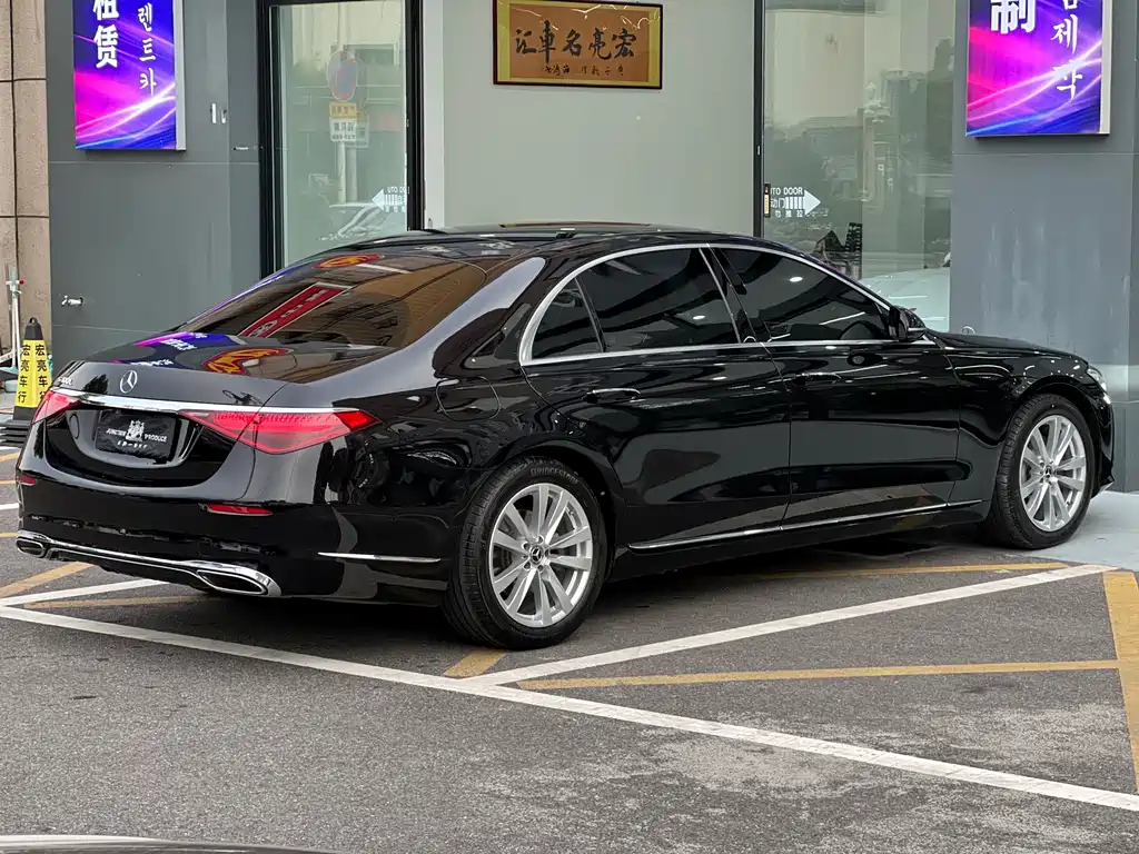 MERCEDES-BENZ S CLASS