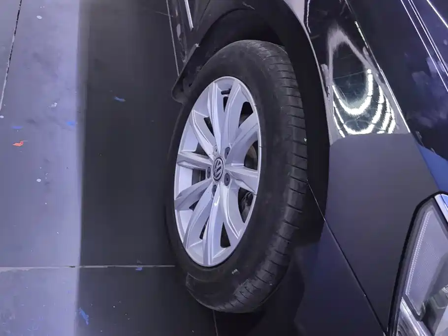 Volkswagen Passat — миниатюра 6