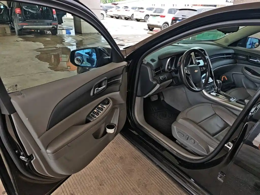 Chevrolet Malibu — миниатюра 16