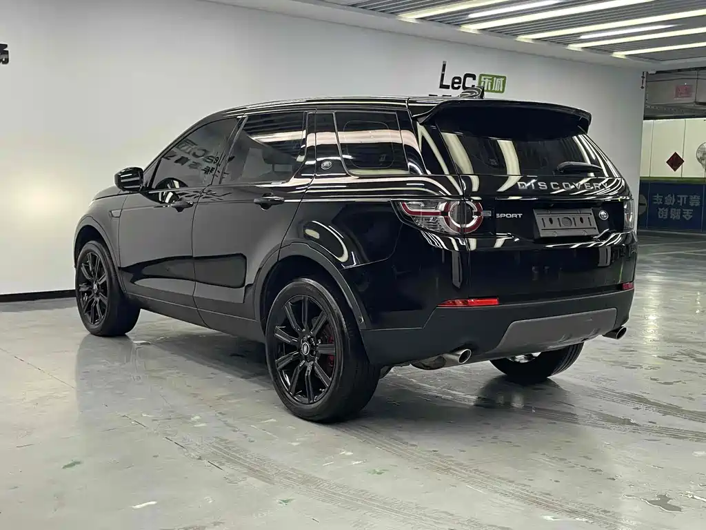 Land Rover Discovery Sport — миниатюра 4