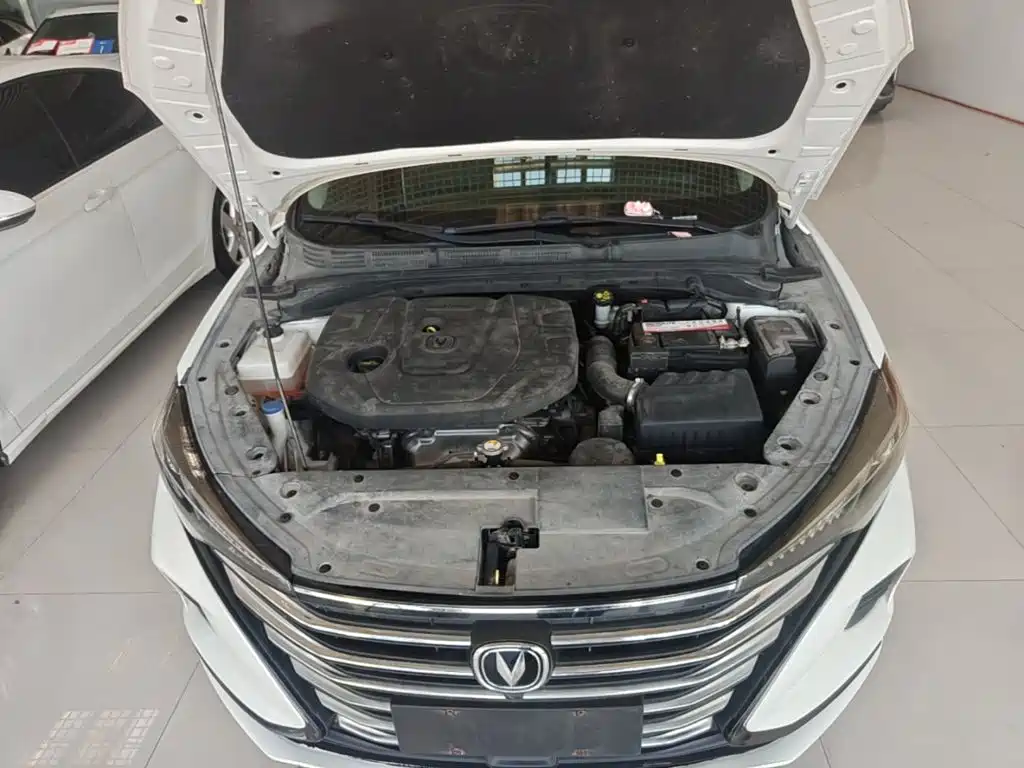 Changan Eado — миниатюра 20