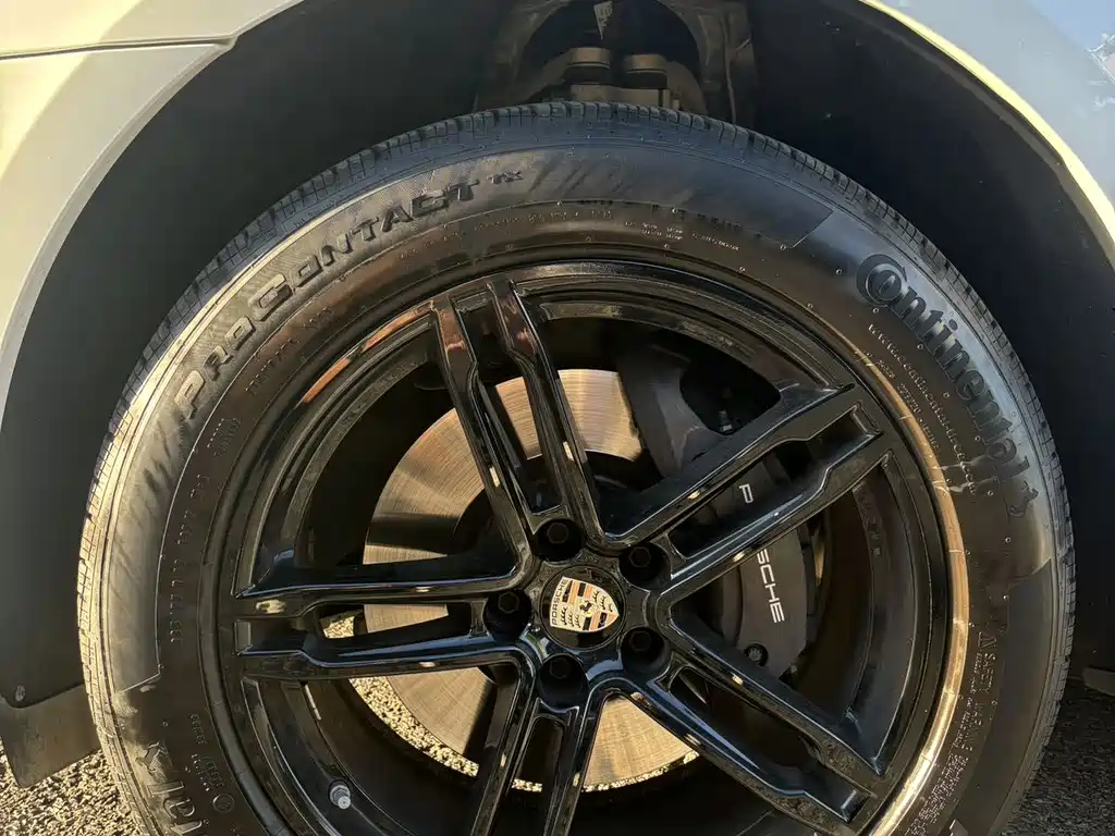 Porsche Macan — миниатюра 17
