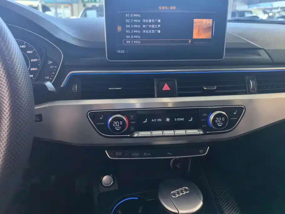 Audi A4L — миниатюра 13