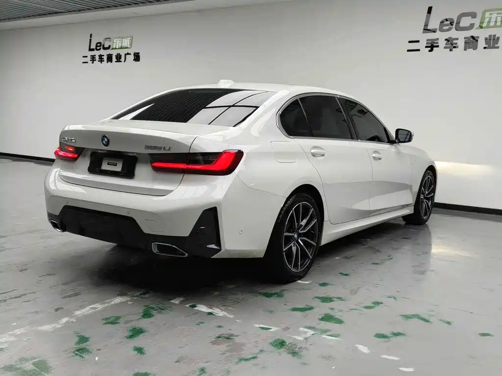 BMW 3 Series — миниатюра 4