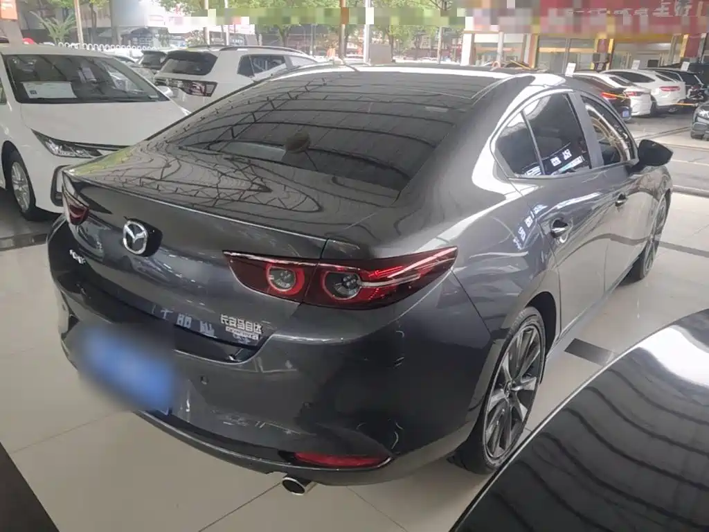 Mazda 3 Axela — миниатюра 7