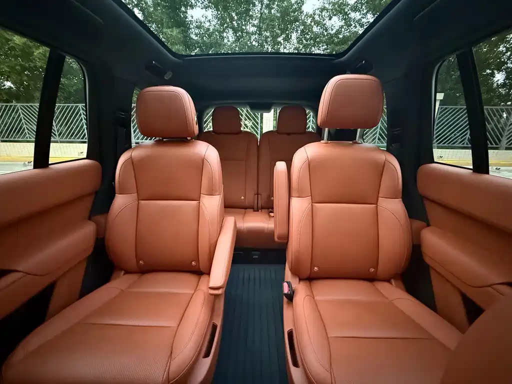 Li Auto Li L8 — миниатюра 5