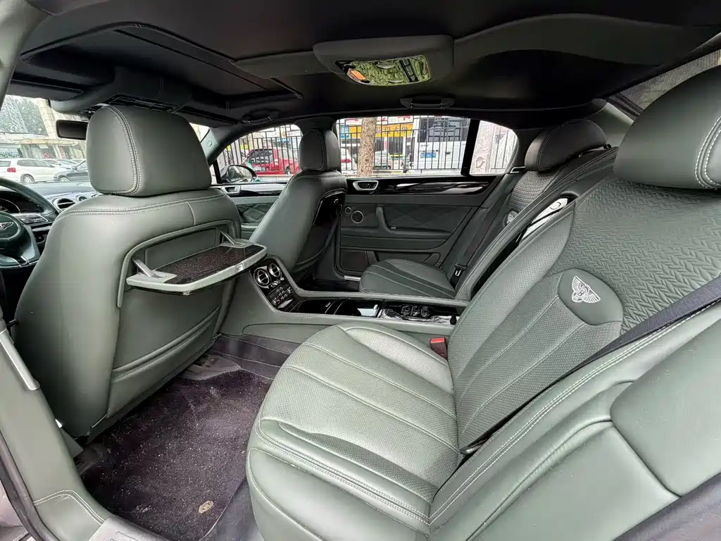 Bentley Flying Spur 6.0T Limited Edition, фото 6
