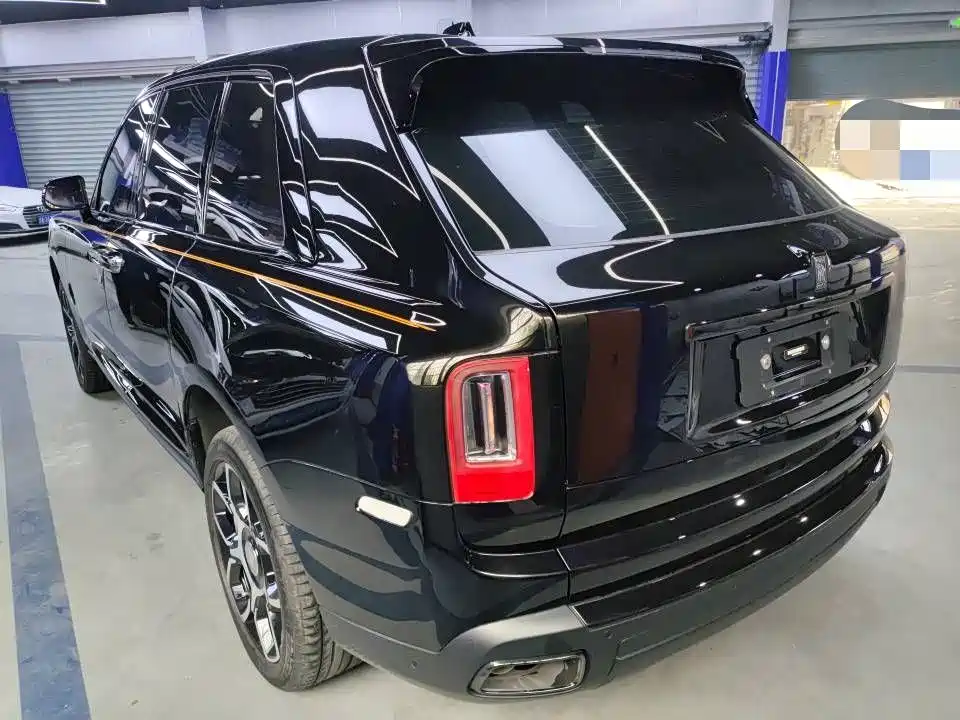 Rolls-Royce Cullinan — миниатюра 4