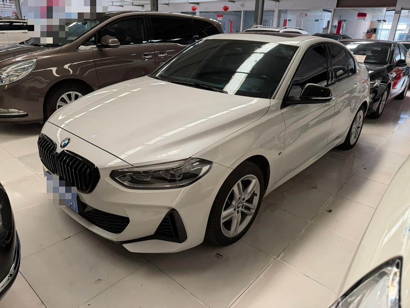 BMW 1 Series 1.5 л 2021 г. Белый, пробег 34000 км