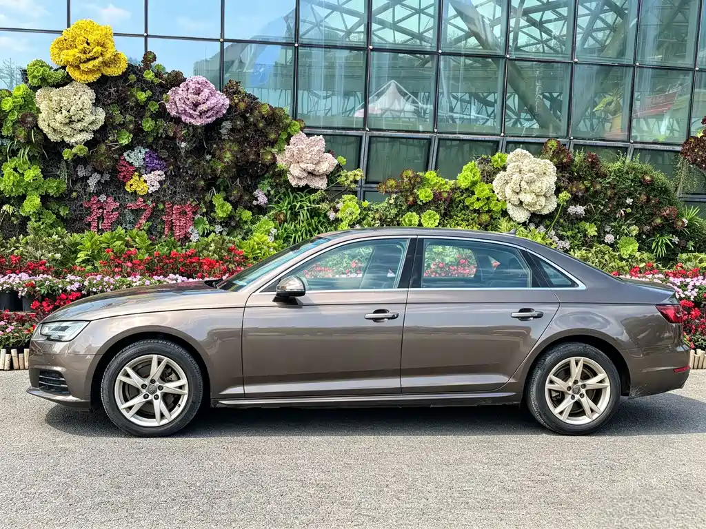 Audi A4L — миниатюра 3