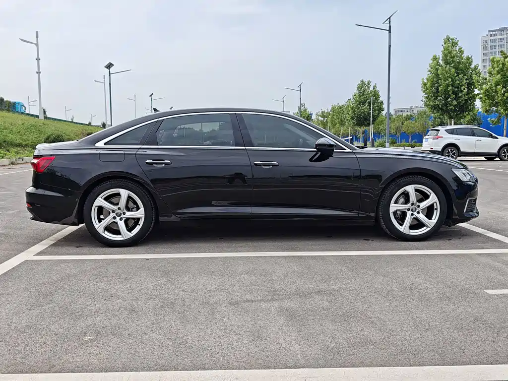 Audi A6L — миниатюра 7