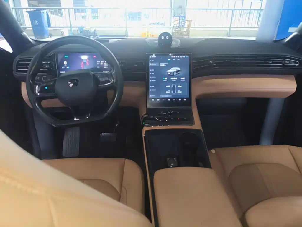 NIO ES6 — миниатюра 10