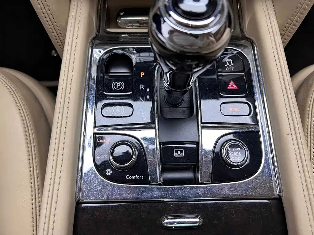 Bentley Mulsanne — миниатюра 12